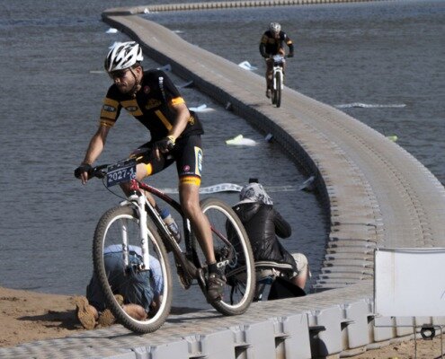 Ponton flottant Candock pour compétition de vélo